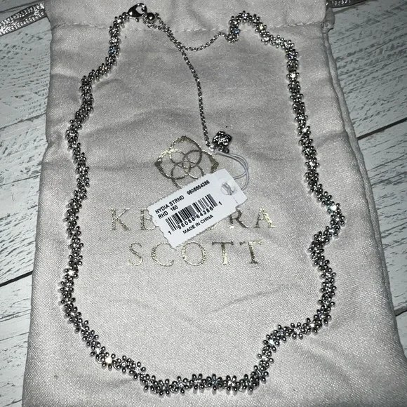 KENDRA SCOTT NYDIASILVER STRAND NECKLACE INWHITE CRYSTAL nwt